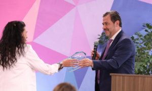 Medellín recibió premio del Banco Interamericano de Desarrollo por su protocolo para la atención a víctimas de trata de personas