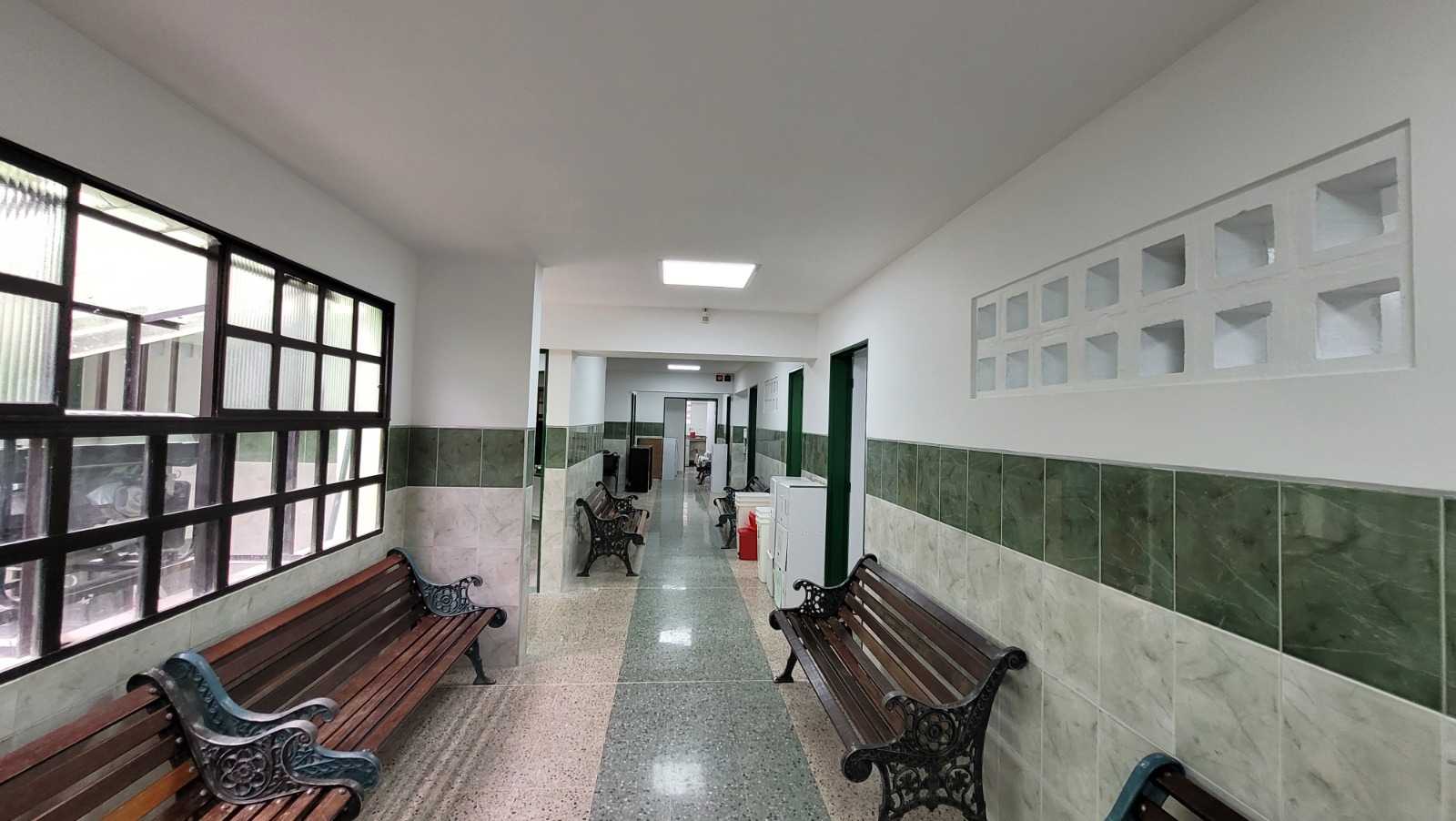 El centro de salud Altavista reabrió sus puertas tras obras de mantenimiento