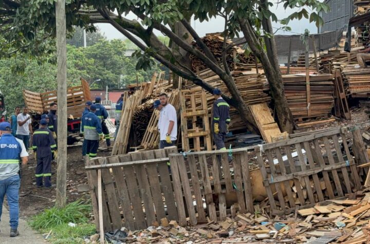 En lo corrido del año, la Alcaldía de Medellín ha recolectado 960 toneladas de residuos en 142 operativos de espacio público