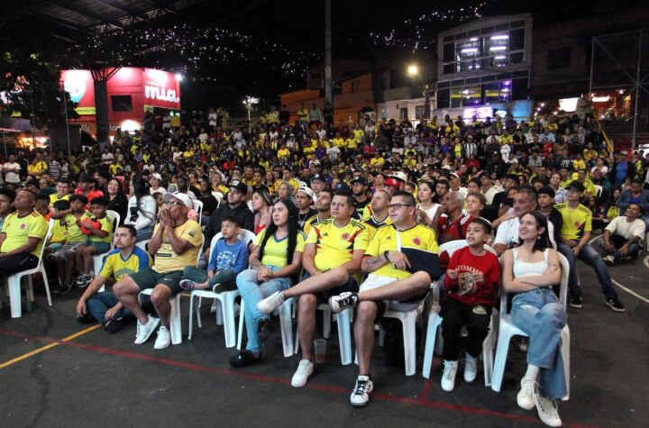 En cinco escenarios deportivos se transmitirá el partido de cuartos de final de la Selección Colombia -