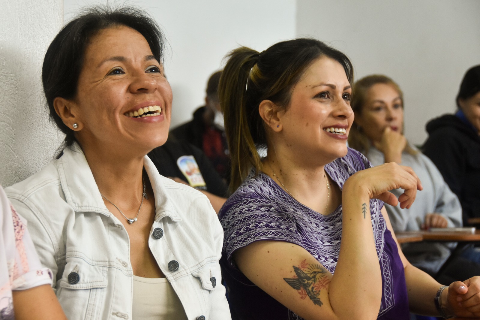 Docentes se forman en lengua de señas para fortalecer la inclusión en ...