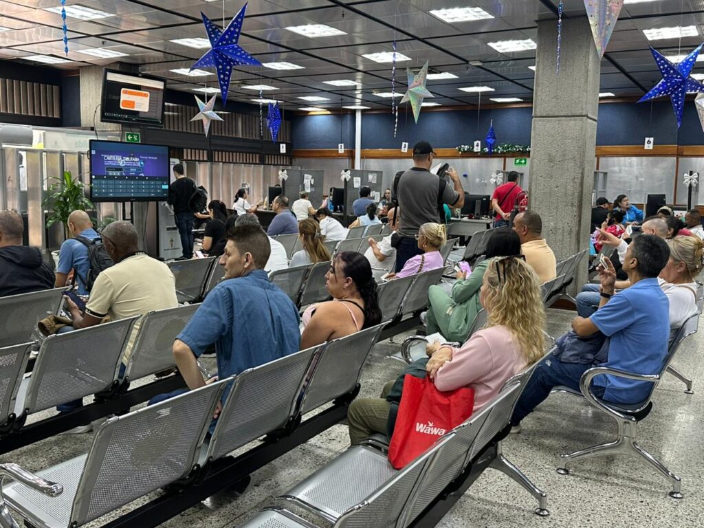Alcaldía de Medellín modifica horarios de servicio a la  ciudadanía para este fin de año 