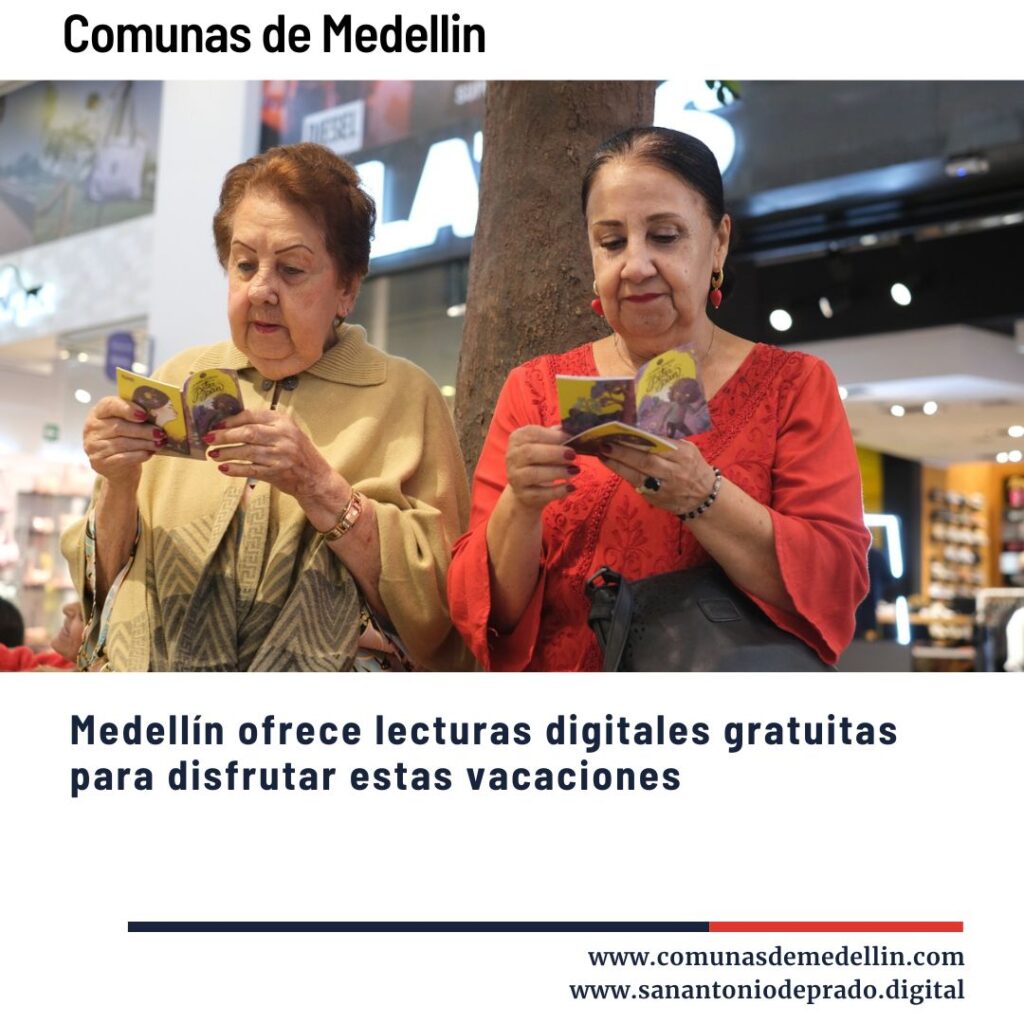Dos mujeres mayores disfrutando de lecturas digitales gratuitas en un espacio público de Medellín durante las vacaciones