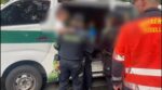 Autoridades y personal de emergencias de Medellín realizando el traslado seguro de menores rescatados