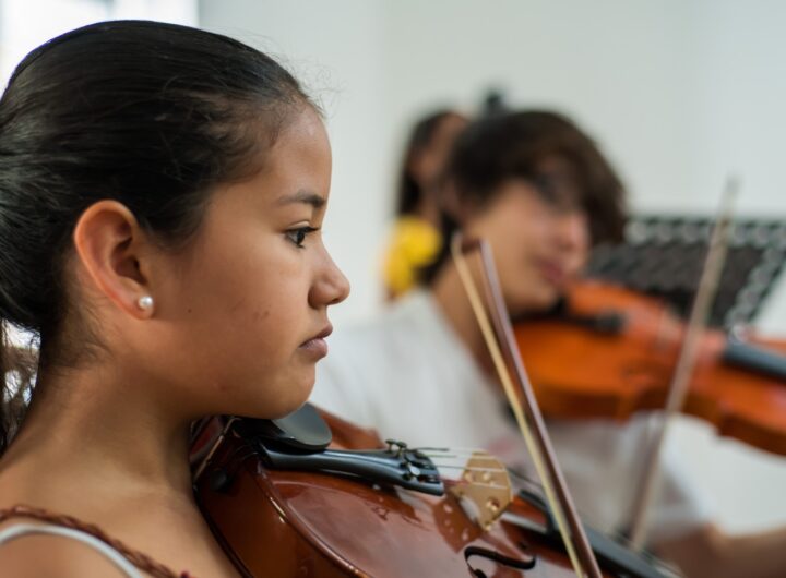 Casas de Cultura Medellín Reabren Puertas