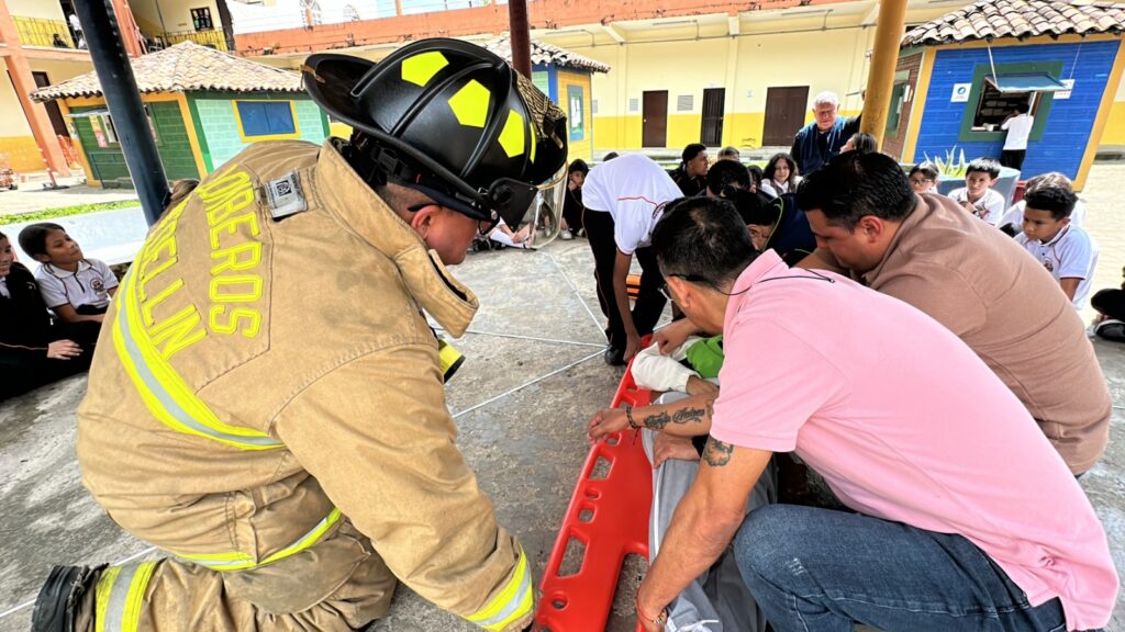 Estrategia DAGRD en el Territorio impacta a 90.000 personas en Medellín