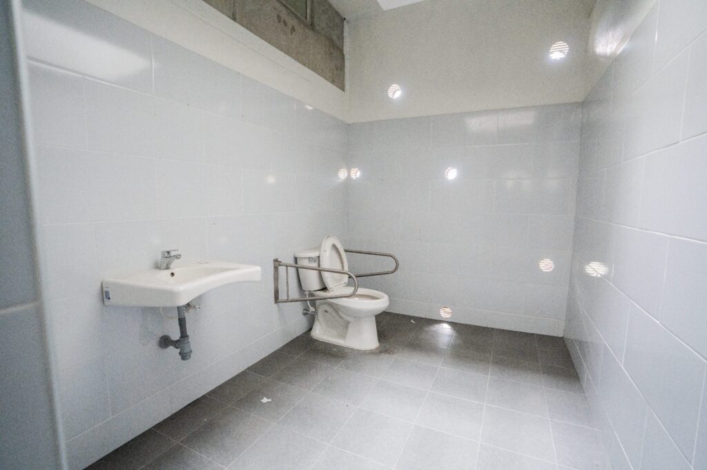 La Alcaldía de Medellín finalizó el mantenimiento de la institución educativa La Independencia, en la comuna 13