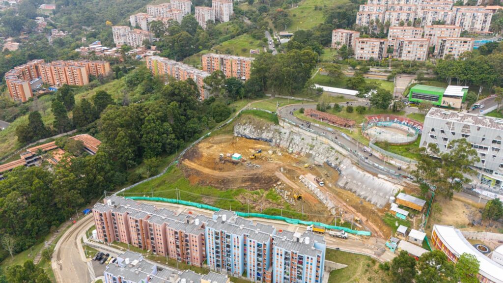 La Alcaldía de Medellín invierte $16.320 millones en subsidios para proyecto de vivienda en San Cristóbal