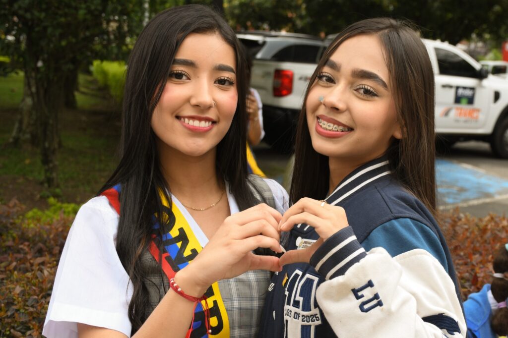 Más de 3.000 líderes estudiantiles sensibilizados en Medellín