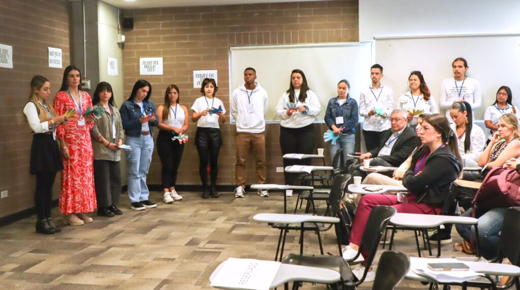 Medellín consolida comunidades universitarias