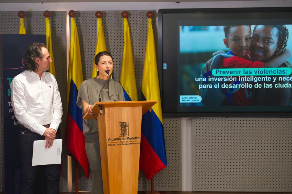 Campaña Alcaldía Medellín contra maltrato en hogares