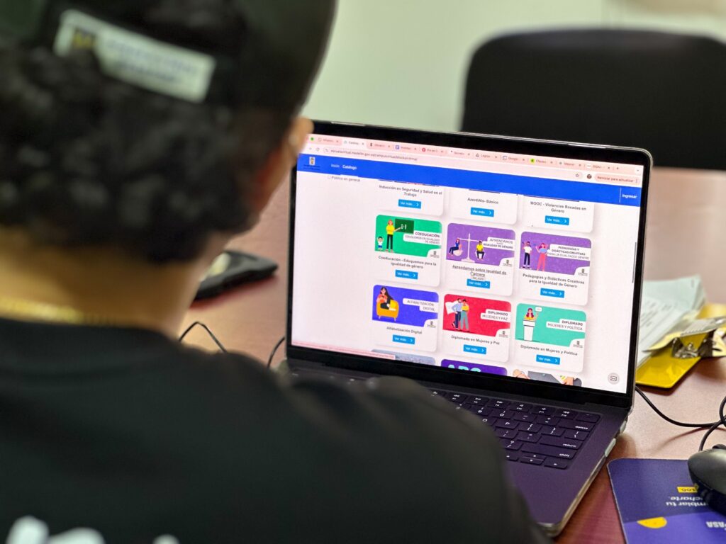 Alcaldía Medellín cursos salud
