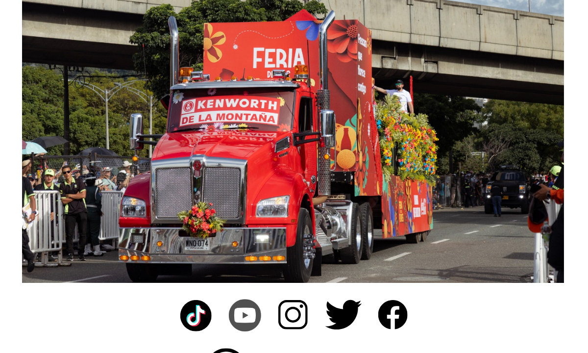 Desfile Avenida Primavera deslumbra en Medellín