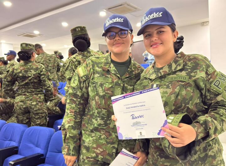 214 jóvenes militarizados culminan el programa Parceros